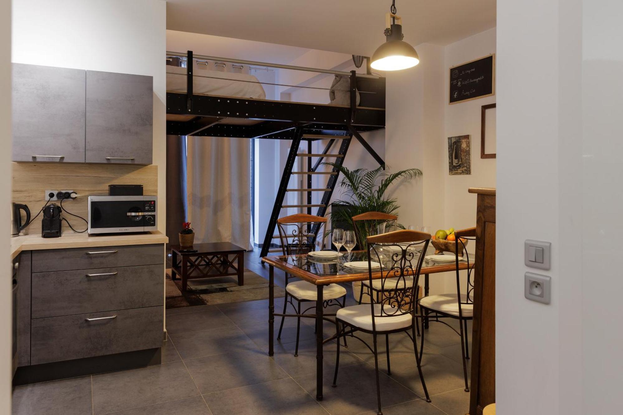 Manhattan Loft - Centre - 5 Mn A Pied Gare - Parking Prive - Patio Troyes Buitenkant foto