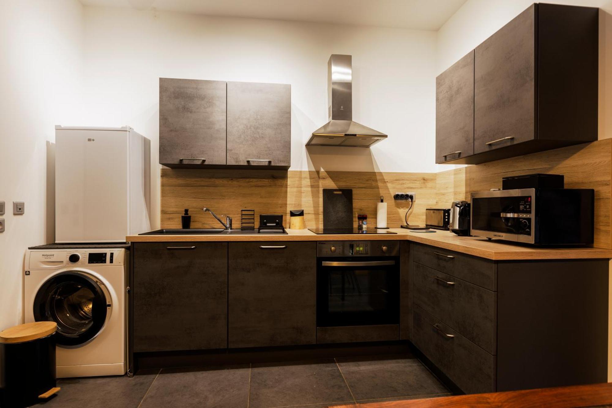 Manhattan Loft - Centre - 5 Mn A Pied Gare - Parking Prive - Patio Troyes Buitenkant foto