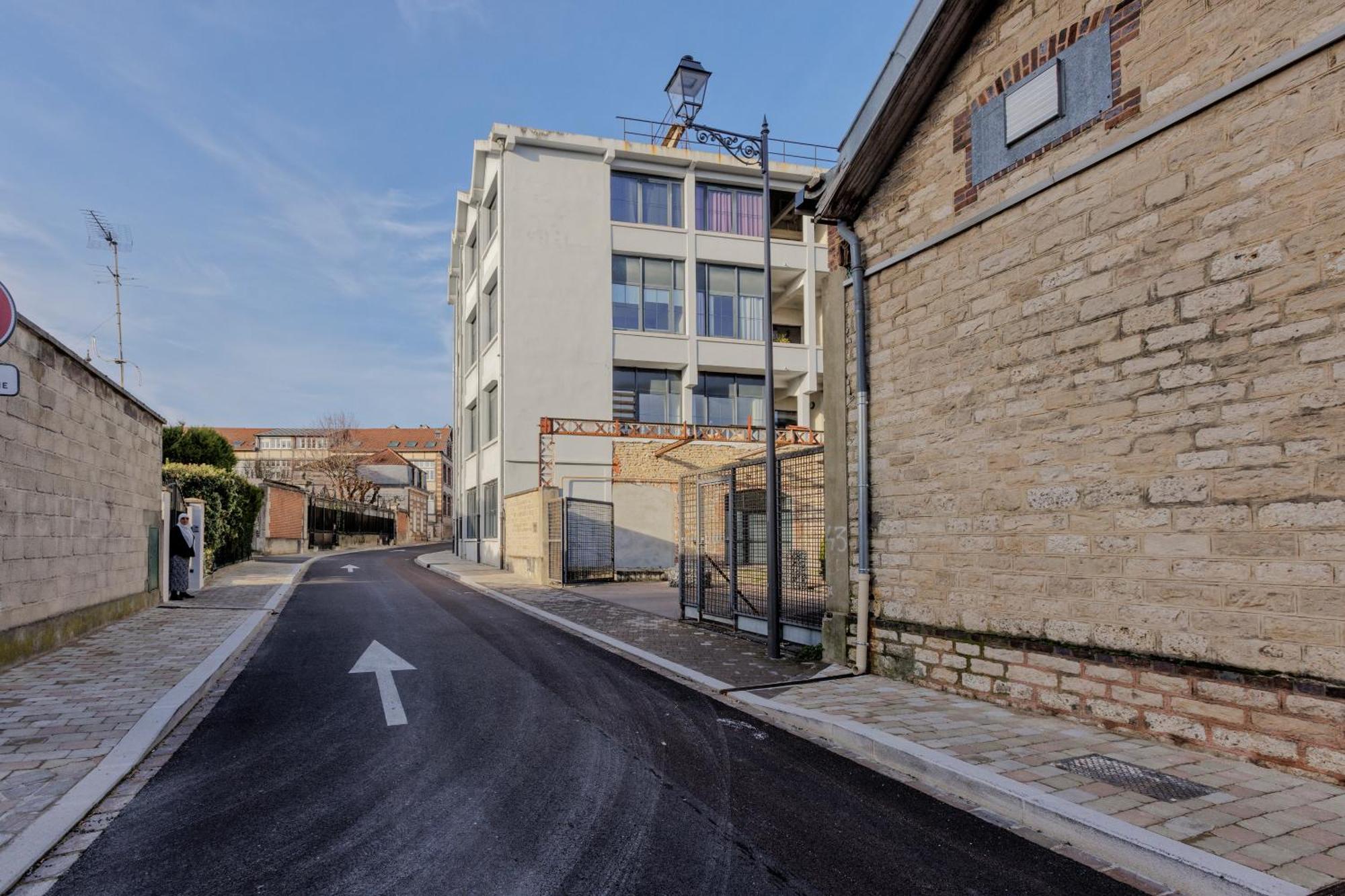 Manhattan Loft - Centre - 5 Mn A Pied Gare - Parking Prive - Patio Troyes Buitenkant foto