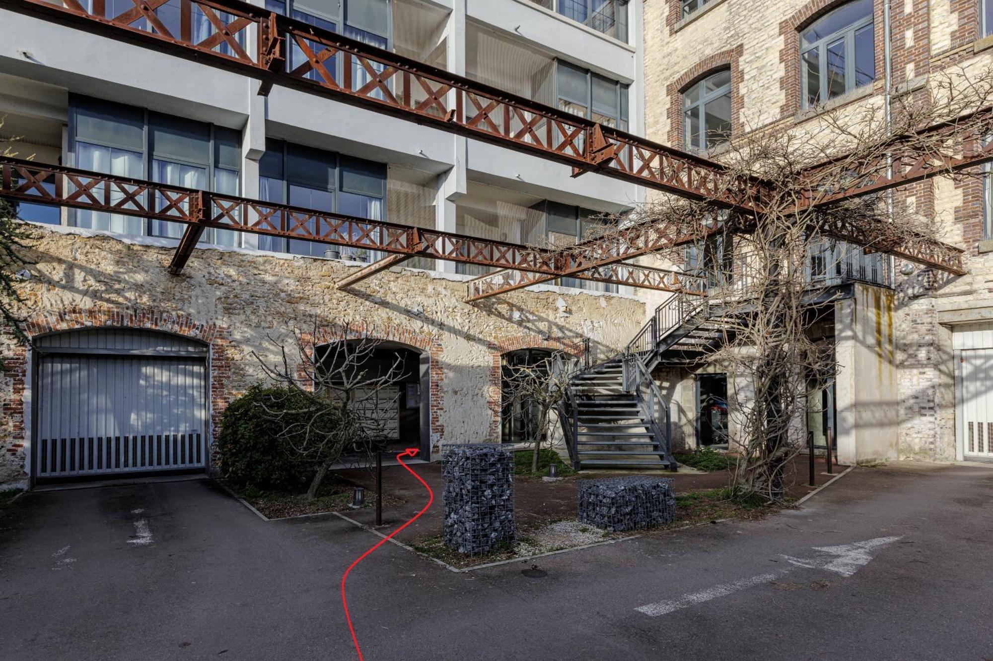 Manhattan Loft - Centre - 5 Mn A Pied Gare - Parking Prive - Patio Troyes Buitenkant foto