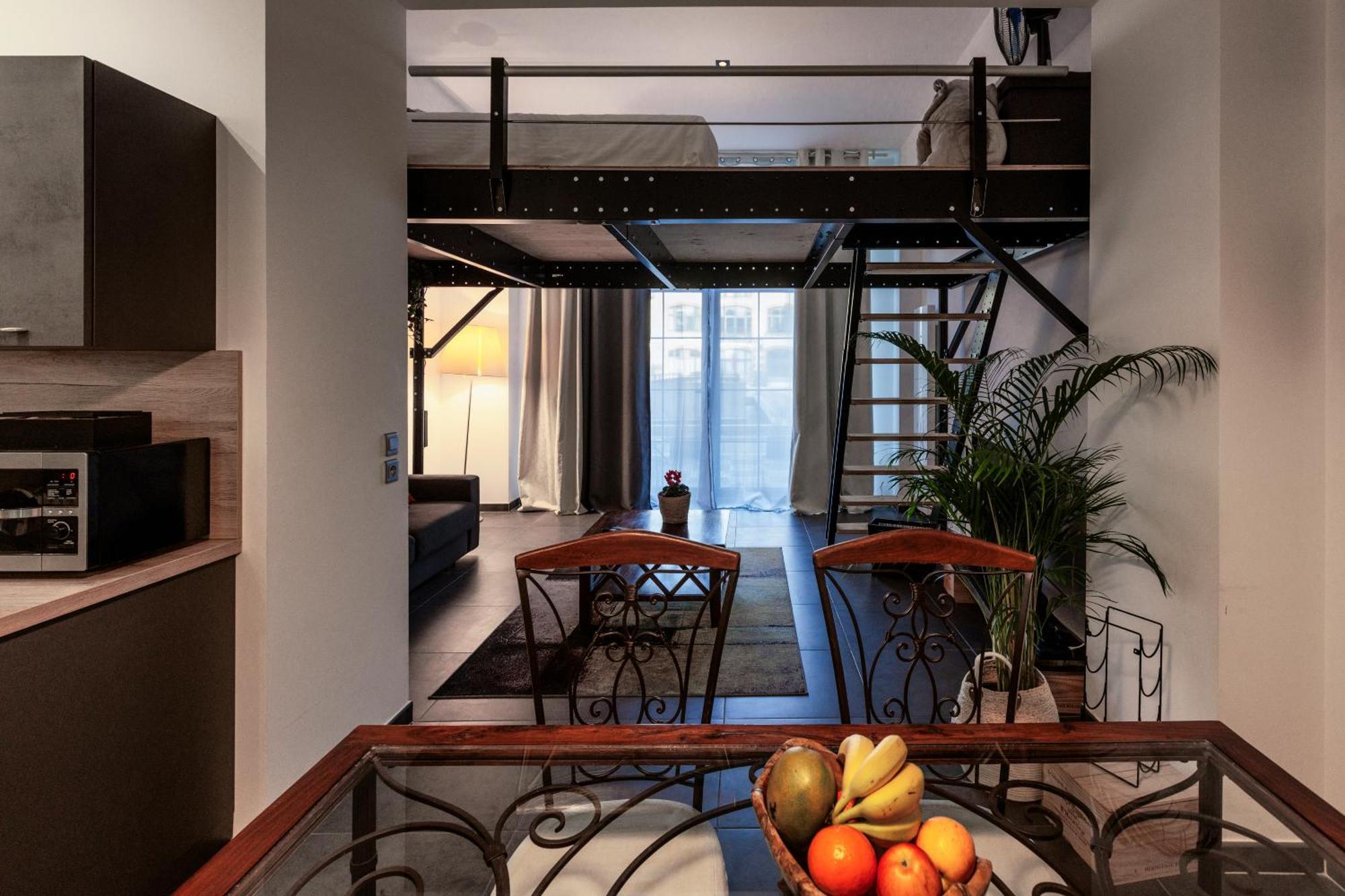 Manhattan Loft - Centre - 5 Mn A Pied Gare - Parking Prive - Patio Troyes Buitenkant foto