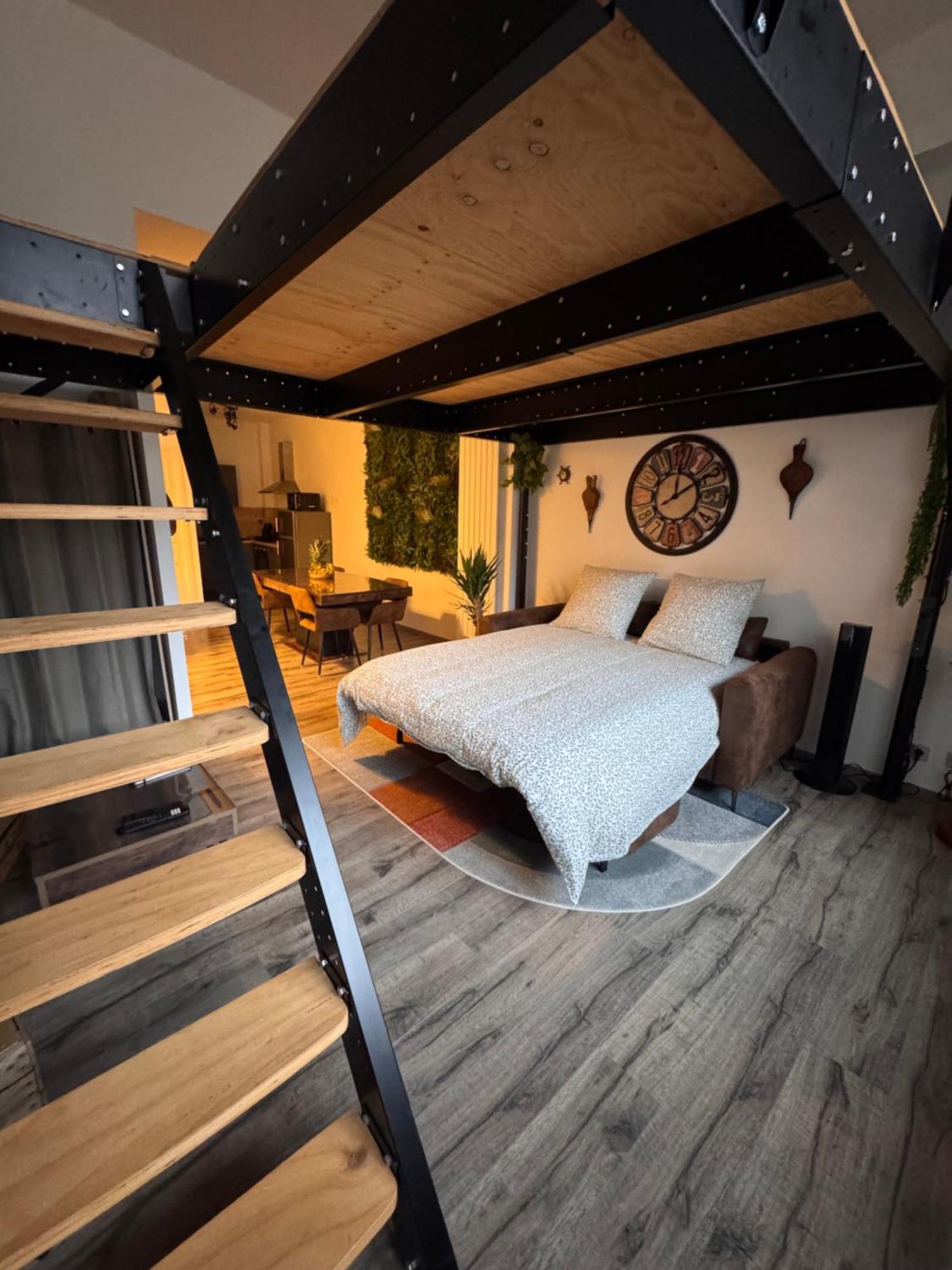 Manhattan Loft - Centre - 5 Mn A Pied Gare - Parking Prive - Patio Troyes Buitenkant foto